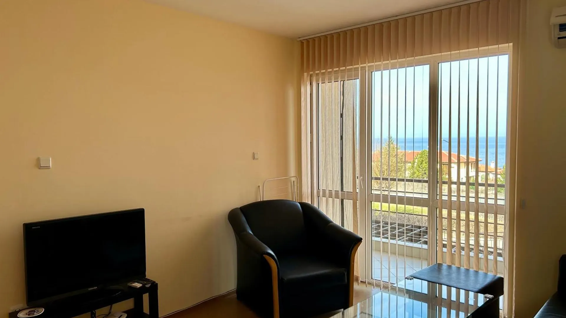Zora Apartments Sozopol