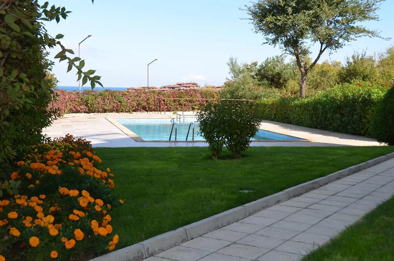 Zora Apartments Sozopol